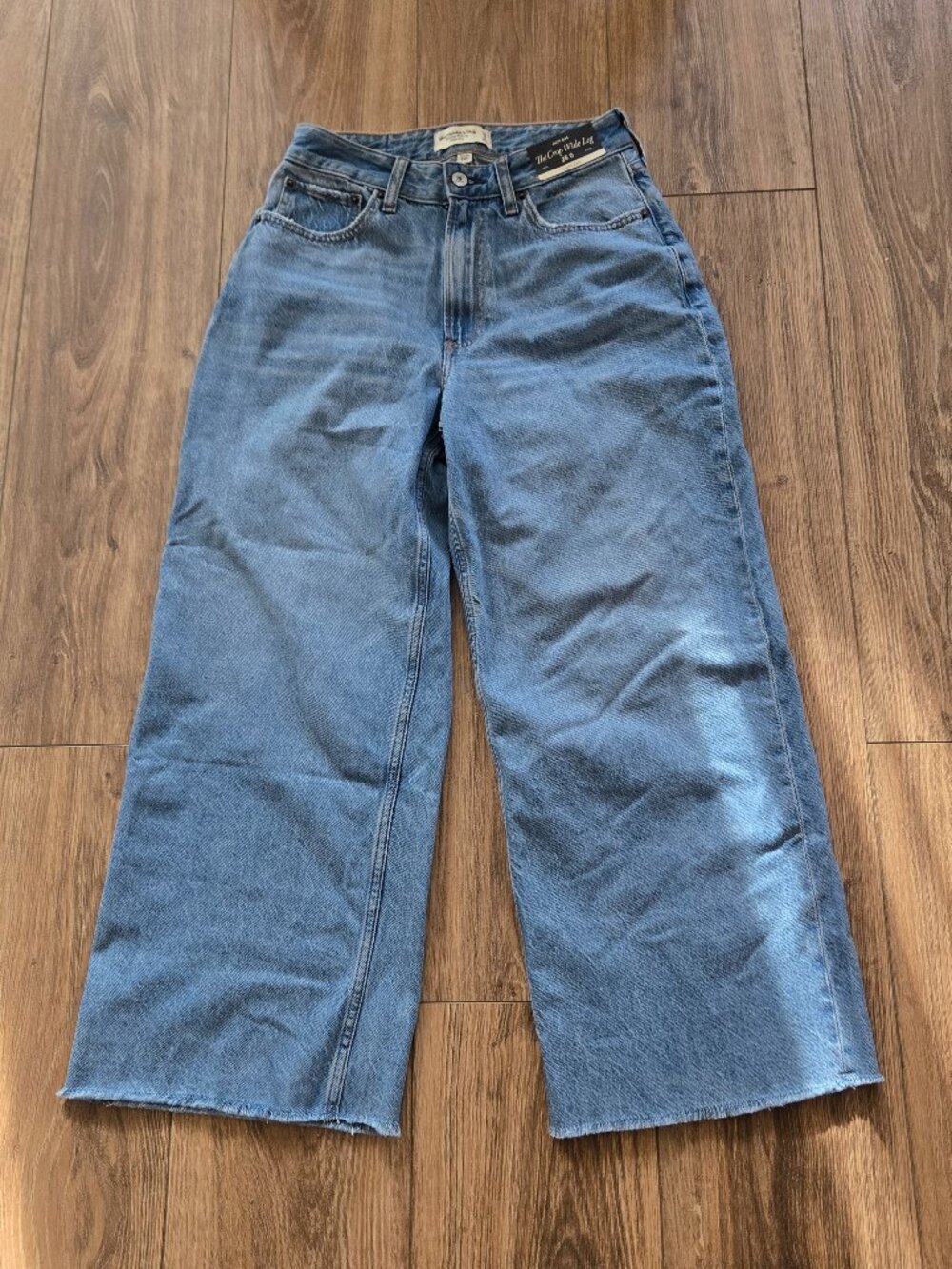 Abercrombie & Fitch Crop Wide Leg High Rise Jeans